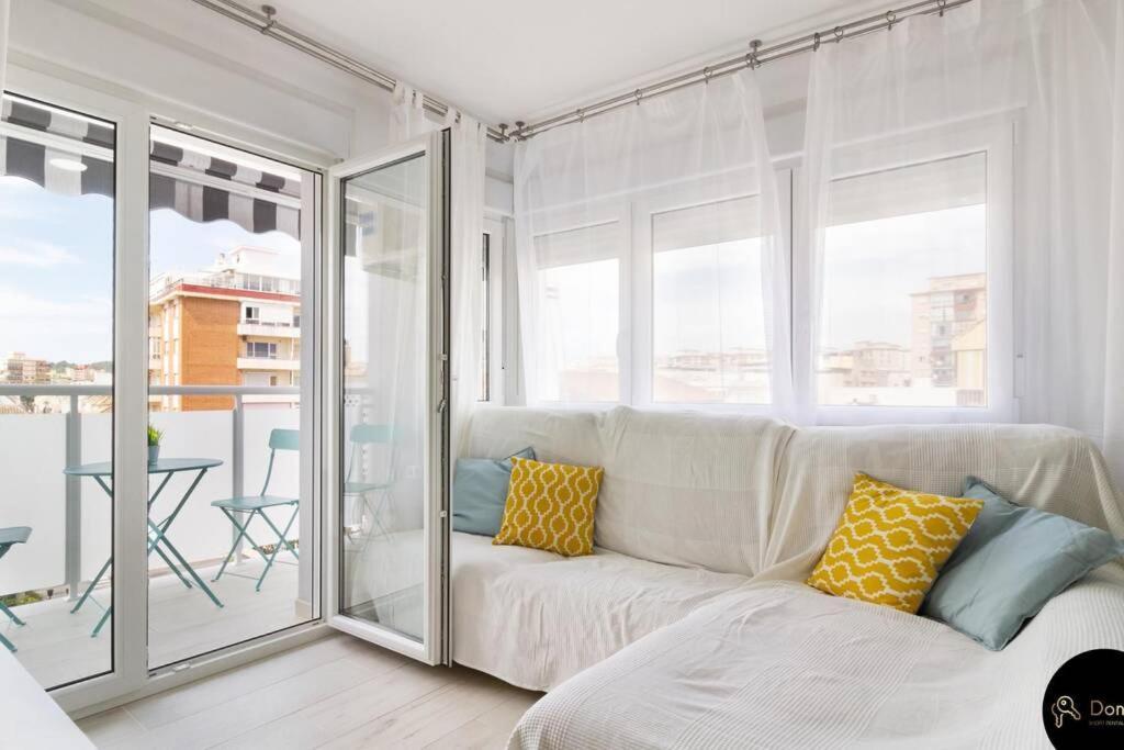 Nice Apartment View With Balcony In ฟูเอนฮิโรลา ภายนอก รูปภาพ